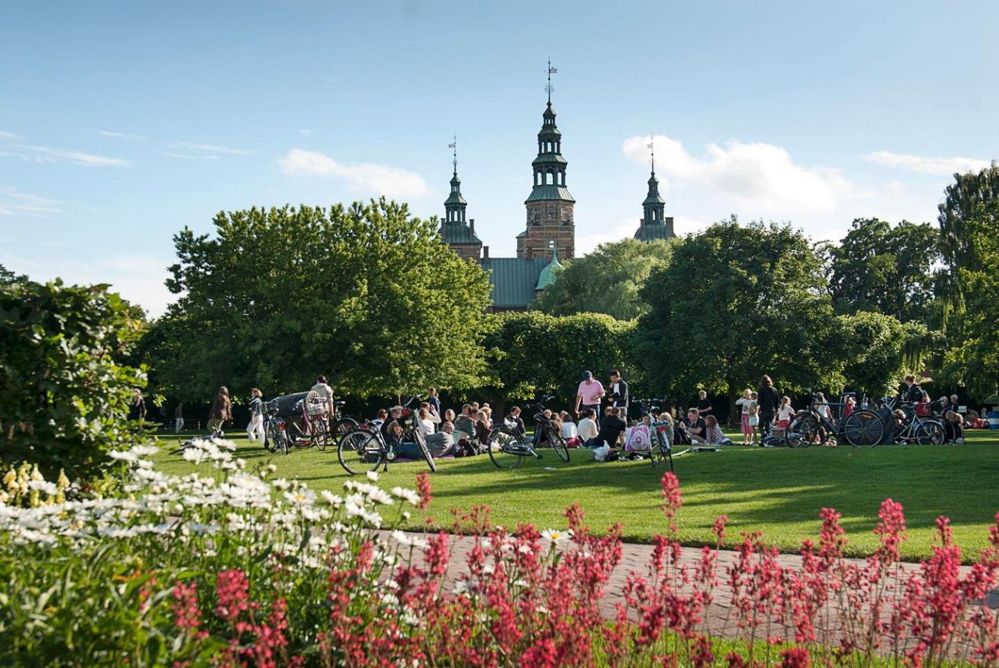 Perfect 3 Bedroom Apartment In The Heart Of Cph Köpenhamn Exteriör bild