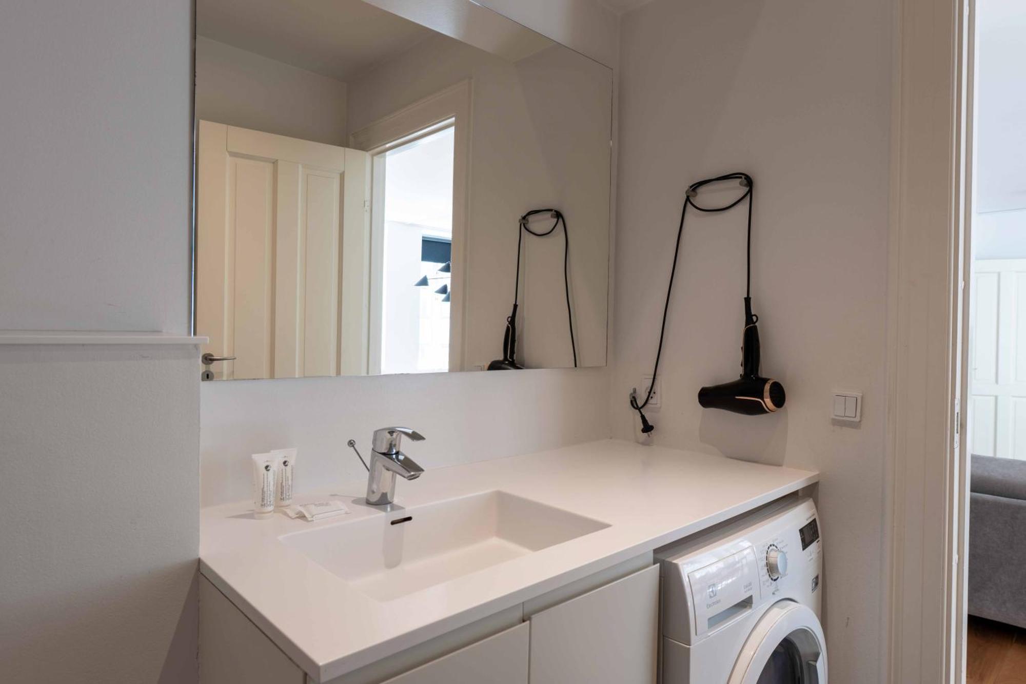 Perfect 3 Bedroom Apartment In The Heart Of Cph Köpenhamn Exteriör bild